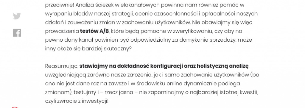 A section of a web article in Polish discussing the importance of analyzing multichannel paths and testing A/B for improving strategies. It emphasizes precise configuration and holistic analysis to enhance user engagement and investment returns.